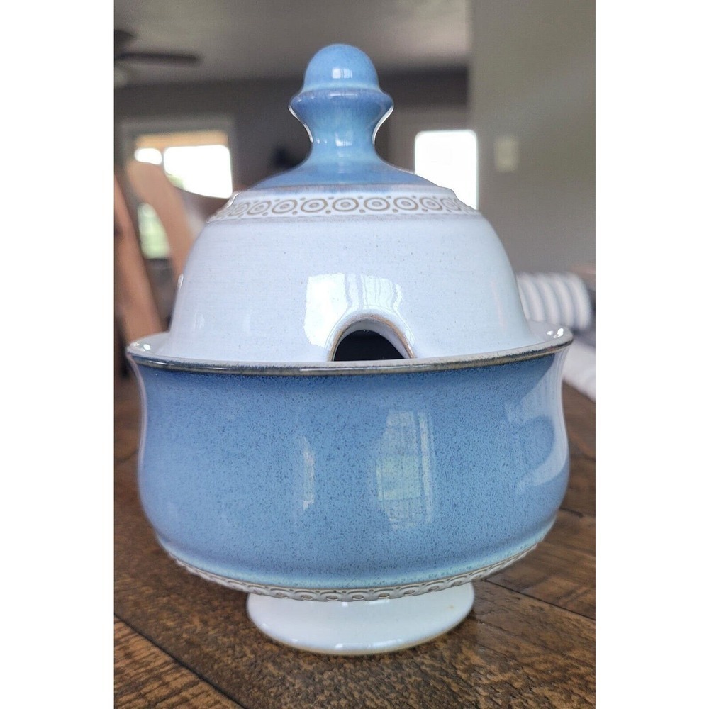 Denby Castile Blue Sugar Bowl & Lid approximately 6 inches tall